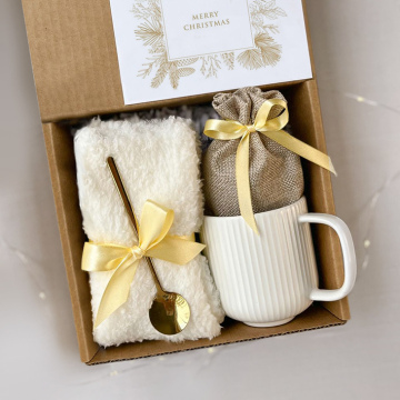 БОКС с кружкой