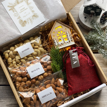 БОКС Орехи и чай